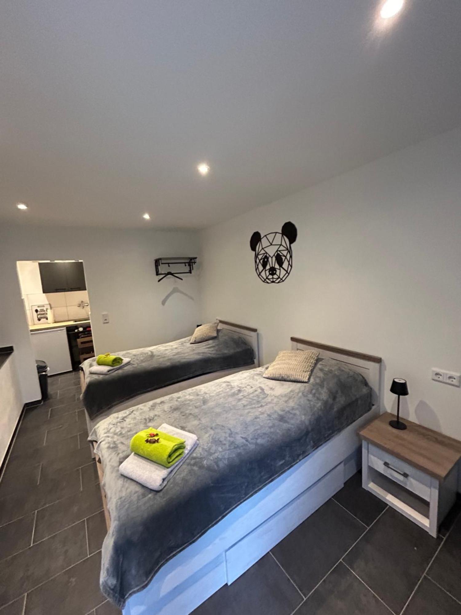 Apartment Waldstadt Homes, *